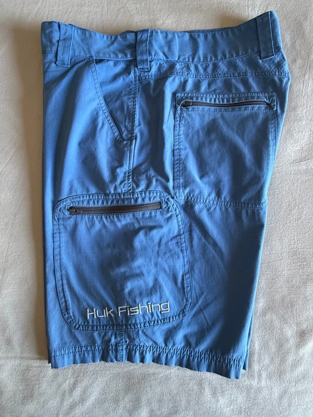 Huk Performance Fabrics Men's Blue 10.5”Cargo Fishing Shorts L 36W Pockets